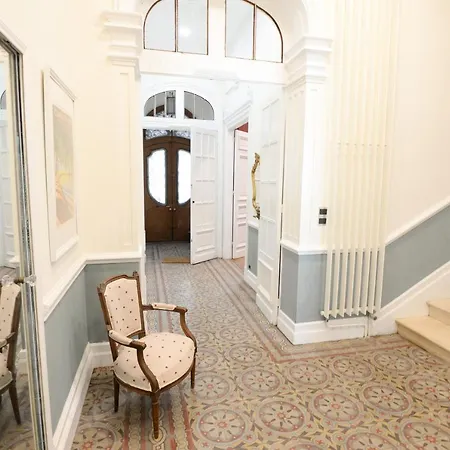 La Maison De L' Ambassadeur Carcassonne