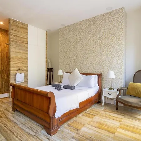 La Maison De L' Ambassadeur فندق مبيت وإفطار