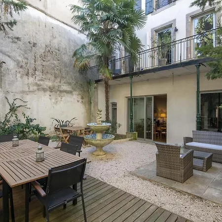 Bed & Breakfast La Maison De L' Ambassadeur 2*
