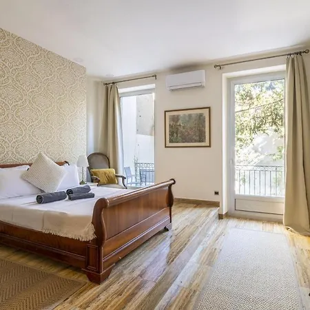 La Maison De L' Ambassadeur فندق مبيت وإفطار قرقشونه