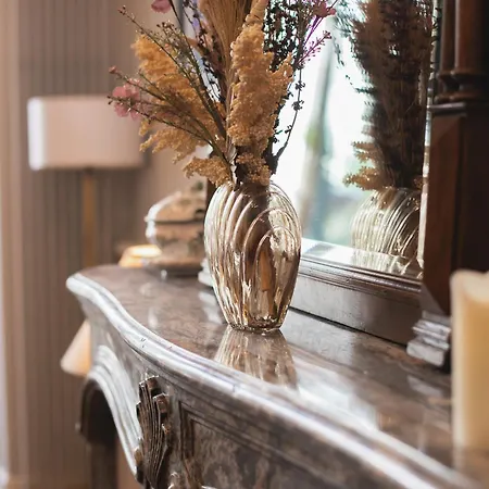 La Maison De L' Ambassadeur Bed and breakfast 4*