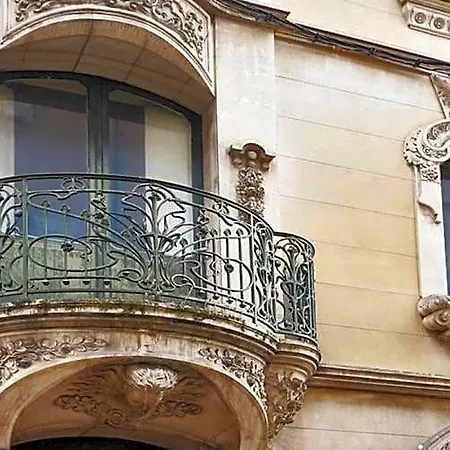 La Maison De L' Ambassadeur Bed & Breakfast
