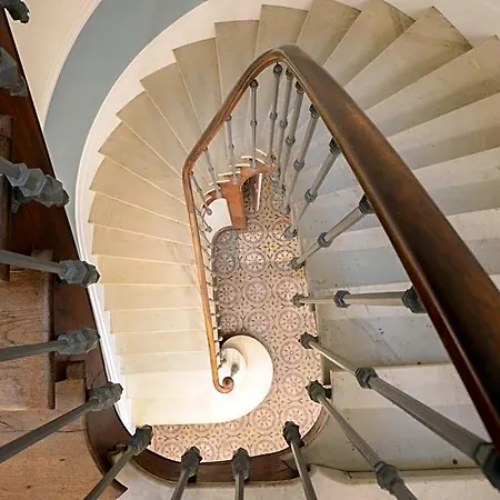 La Maison De L' Ambassadeur לינה וארוחת בוקר קרקסון