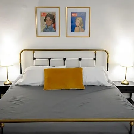 La Maison De L' Ambassadeur 4* קרקסון