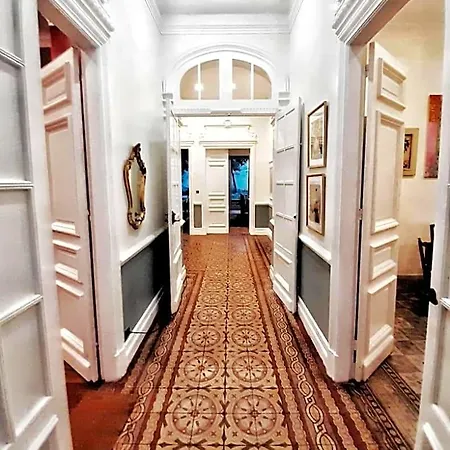 La Maison De L' Ambassadeur Oda ve Kahvaltı
