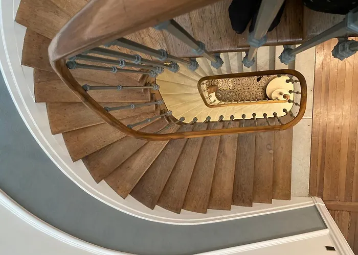La Maison De L' Ambassadeur Frühstückspension 4*