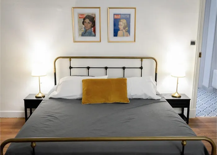 Frühstückspension La Maison De L' Ambassadeur 4*